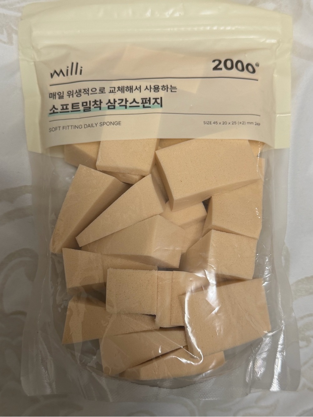 Fillimilli Soft Fitting Daily Triangle Sponge (24P)
